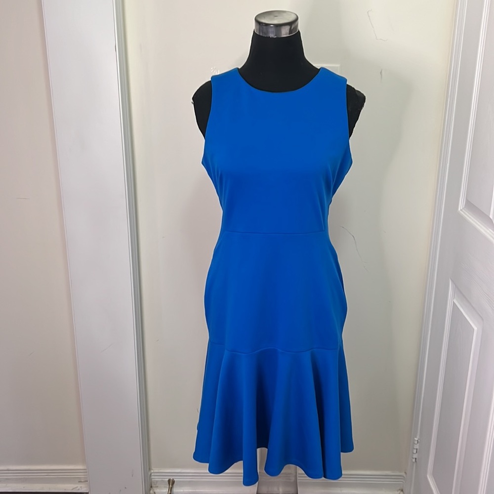 Ivanka Trump Cobalt Blue Chic Fitted Sheaft Dress Size 8